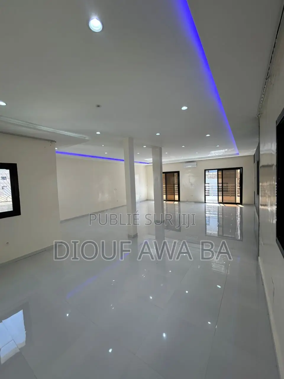 5chbre Duplex dans Location Duplex, Ouakam à Louer