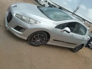 Peugeot 308 2013 Gris