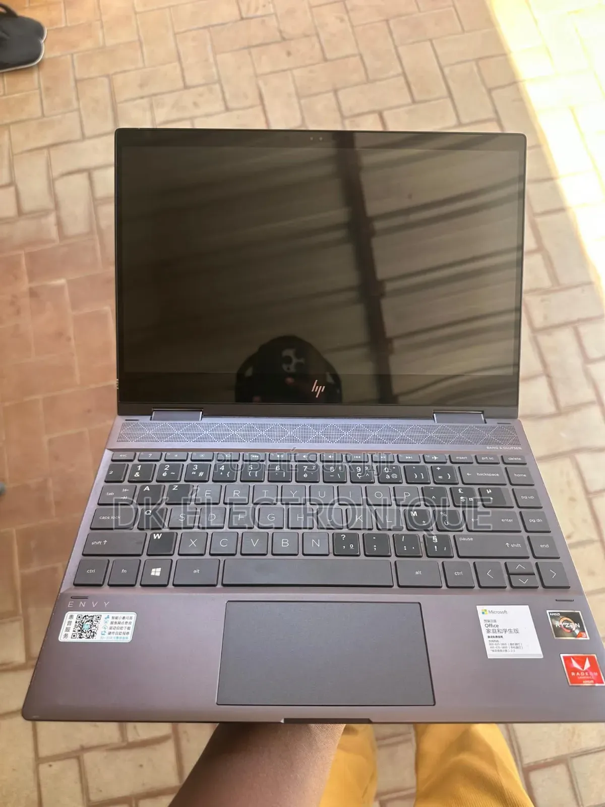 New Ordinateur Portable HP Envy X360 8GB AMD Ryzen 7 SSD 512GB