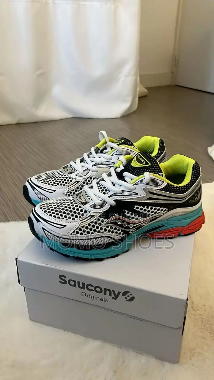 Saucony Progrid Omni 9 Multicolores