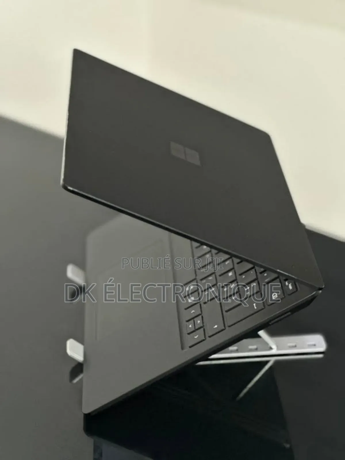 New Microsoft Surface Laptop 5 16GB Intel Core I5 SSD 256GB