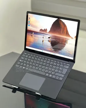 New Microsoft Surface Laptop 5 16GB Intel Core I5 SSD 256GB