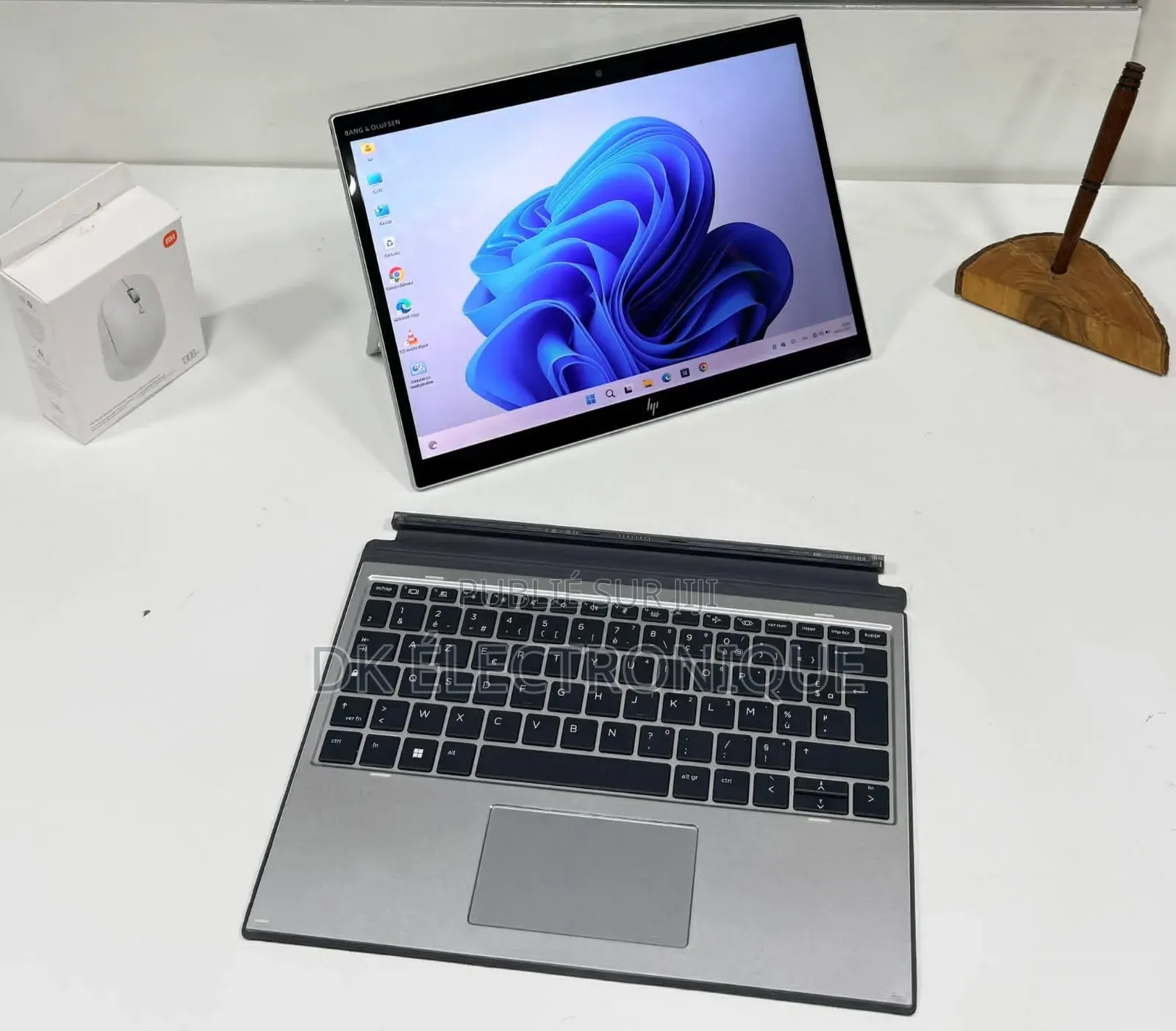 New Ordinateur Portable HP Elite X2 G8 16GB Intel Core I5 SSD 256GB