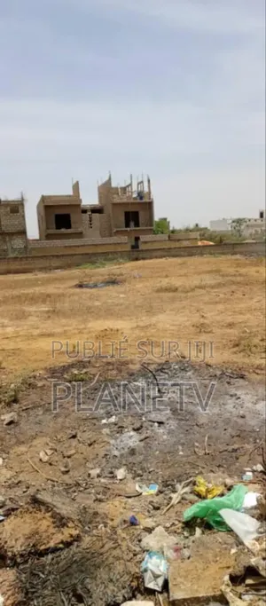 Terrain À Vendre Malicounda