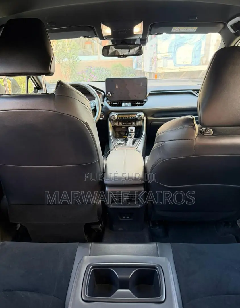 Toyota RAV4 Hybrid 2024 Blanc