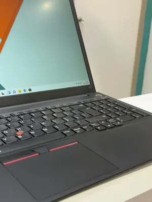 New Lenovo Thinkpad E15 16GB Intel Core I7 SSD 512GB