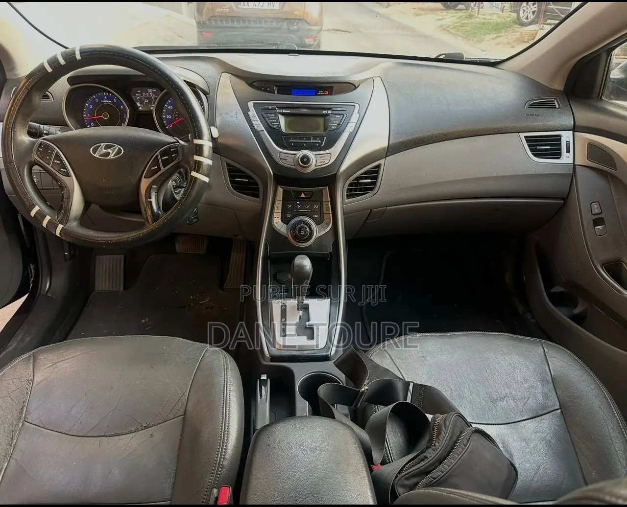 Hyundai Elantra 2014 Bleu