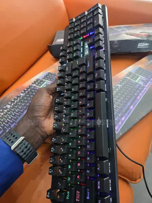 Clavier Gamer RGB Usb Avec Fils