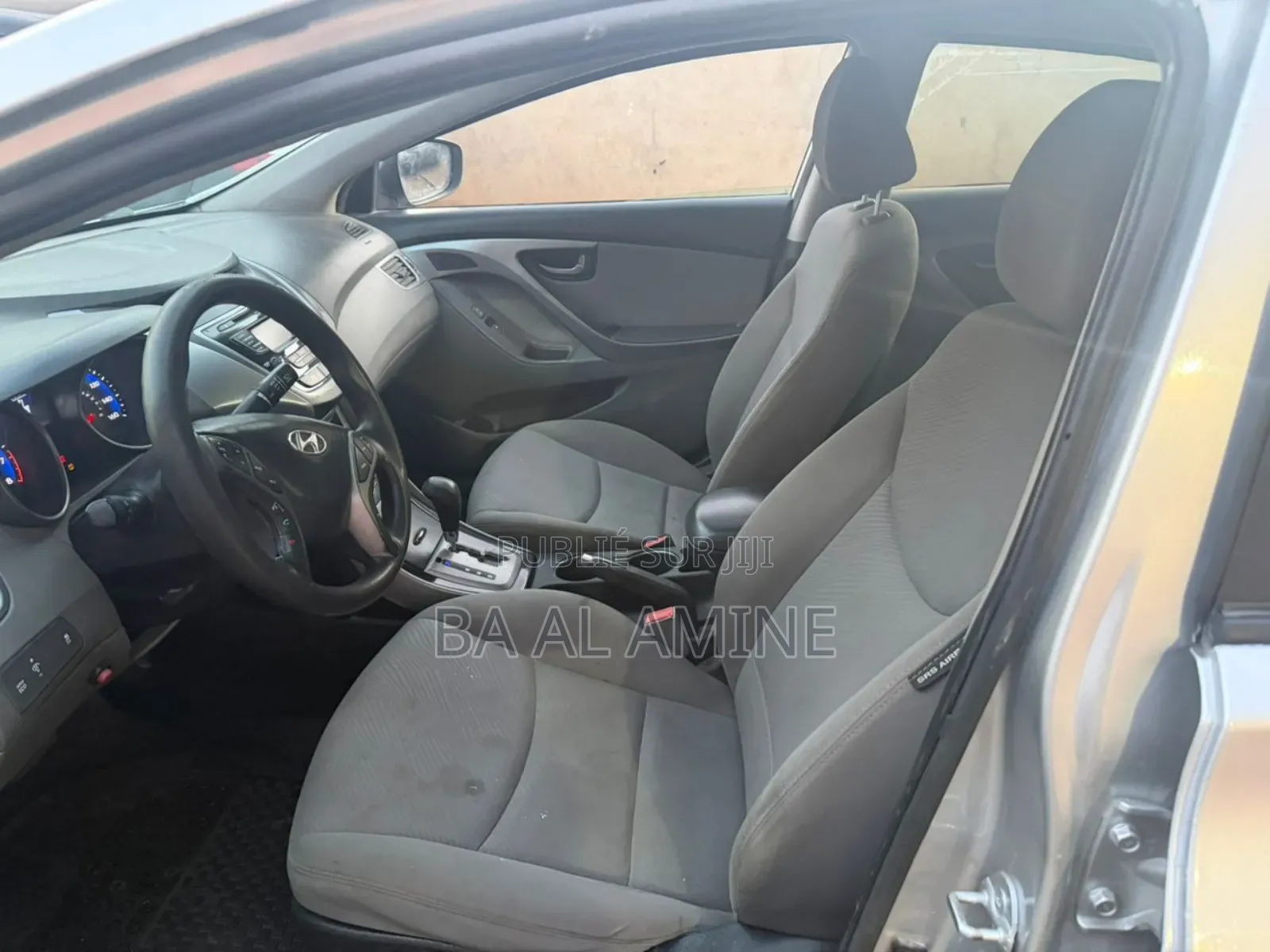 Hyundai Elantra GLS Sedan FWD (1.8L 4cyl 6A) 2013 Gris