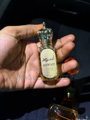 Des Huiles Dubaï Authentique Longue Tenue