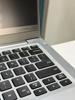 Neuf Ordinateur Portable Dell Latitude 7400 8GB Intel Core I5 SSD 256GB