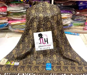 Col Pashman (2m; 3m) Disponible