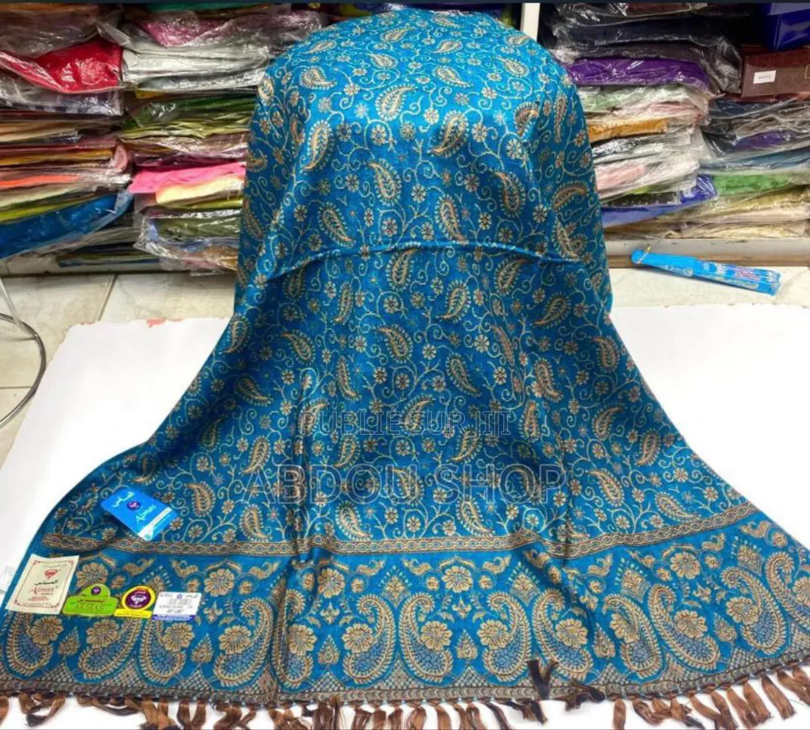 Col Pashman (2m; 3m) Disponible