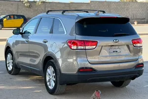 Kia Sorento 2017 Gris