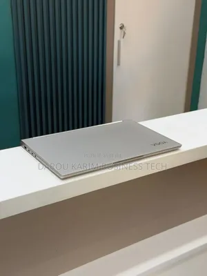 New Ordinateur Portable Lenovo Yoga 9i 16GB Intel Core I7 SSD 1T