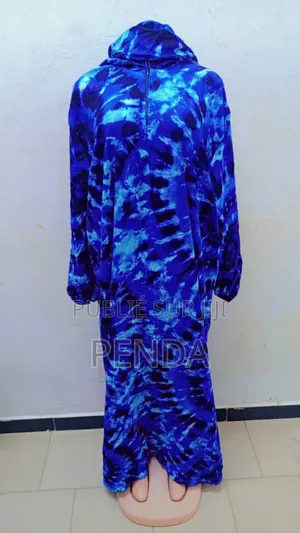 Disponible C Salihate Business by Pendista Si Ndiek Lou Yombou