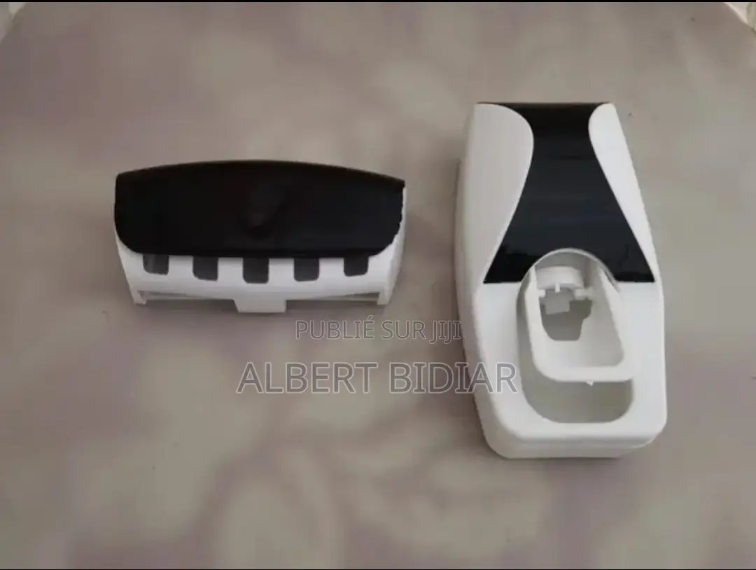 Support Brosse Et a Dents Et Pattes Dentifrice