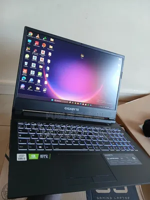 Ordinateur portable Gigabyte Autre 16GB Intel Core i5 SSD 512GB