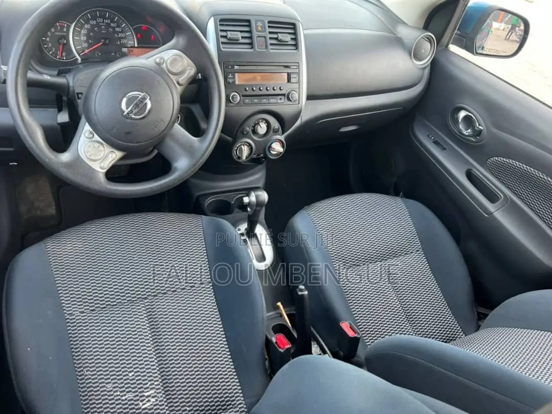 Nissan Micra 2017 Bleu