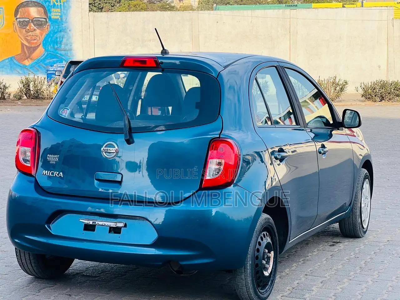 Nissan Micra 2017 Bleu