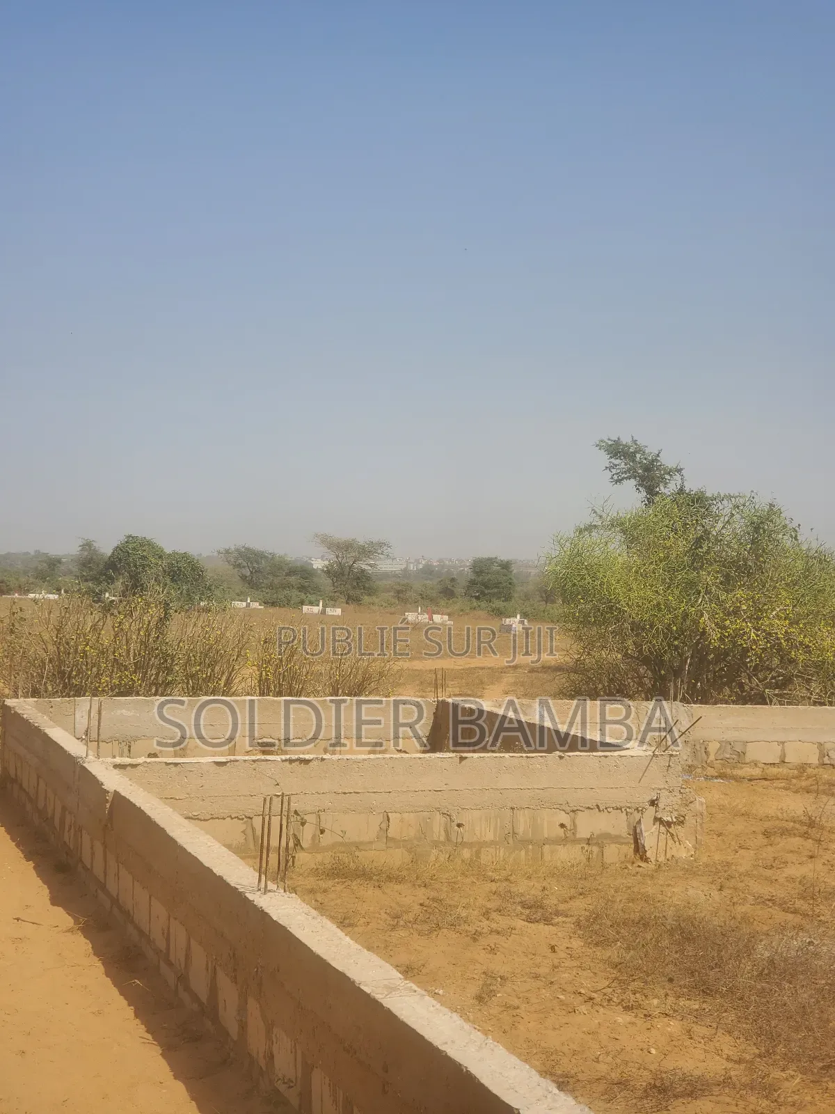 Des Terrains De 150 M2 Ak Keur Mousseu Juste Après Ndoyenne Peul