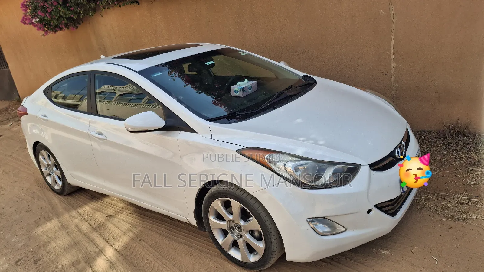 Hyundai Elantra SE Coupe FWD (1.8L 4cyl 6A) 2013 Blanc cassé