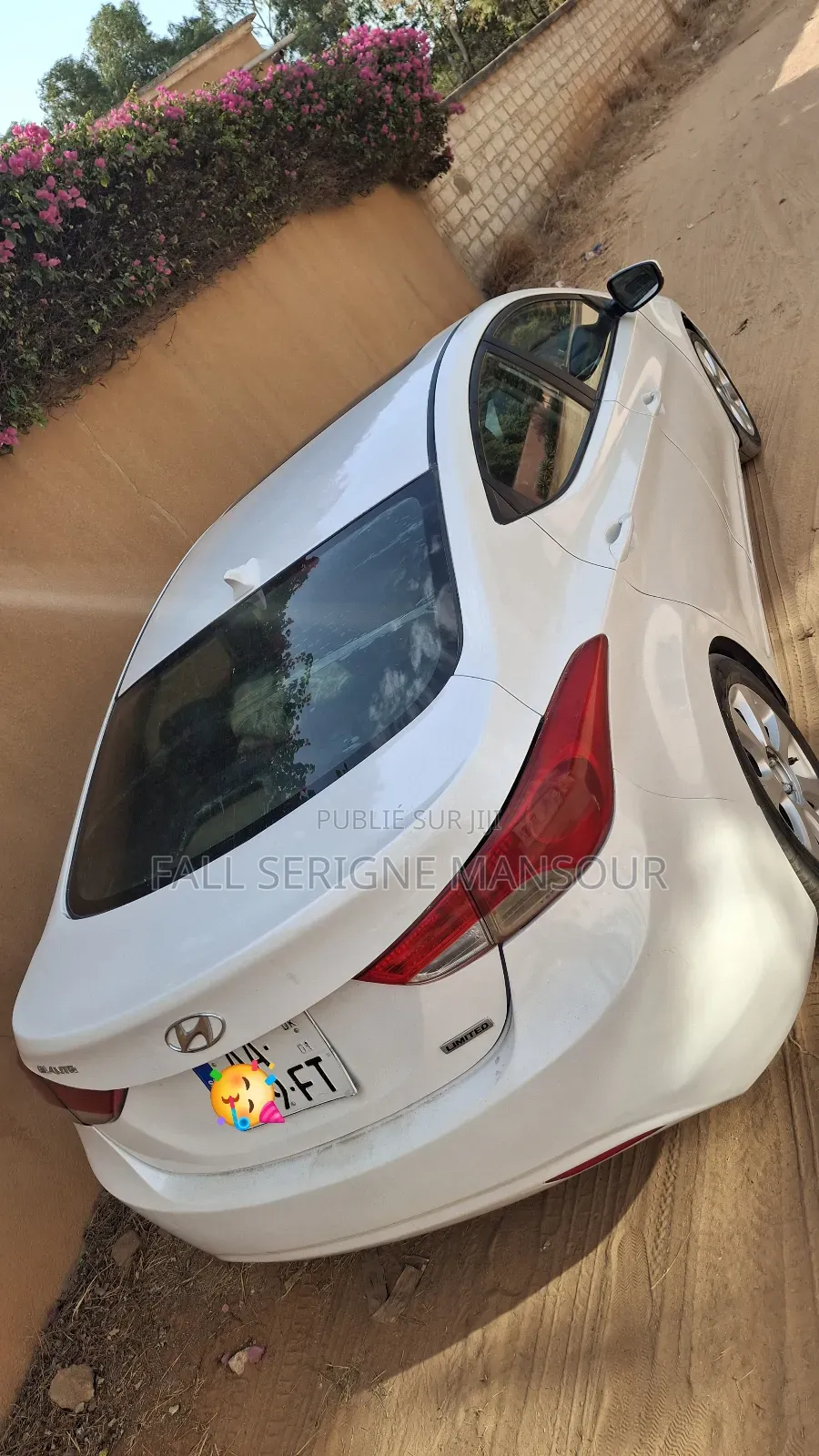Hyundai Elantra SE Coupe FWD (1.8L 4cyl 6A) 2013 Blanc cassé