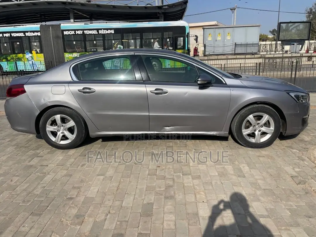 Peugeot 508 2018 Gris