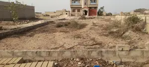 Terrain Mbambilor Route De Lac Rose