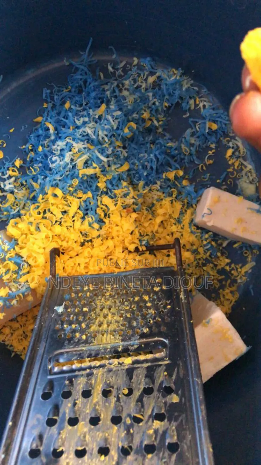 Savon Gommant Teint Noir