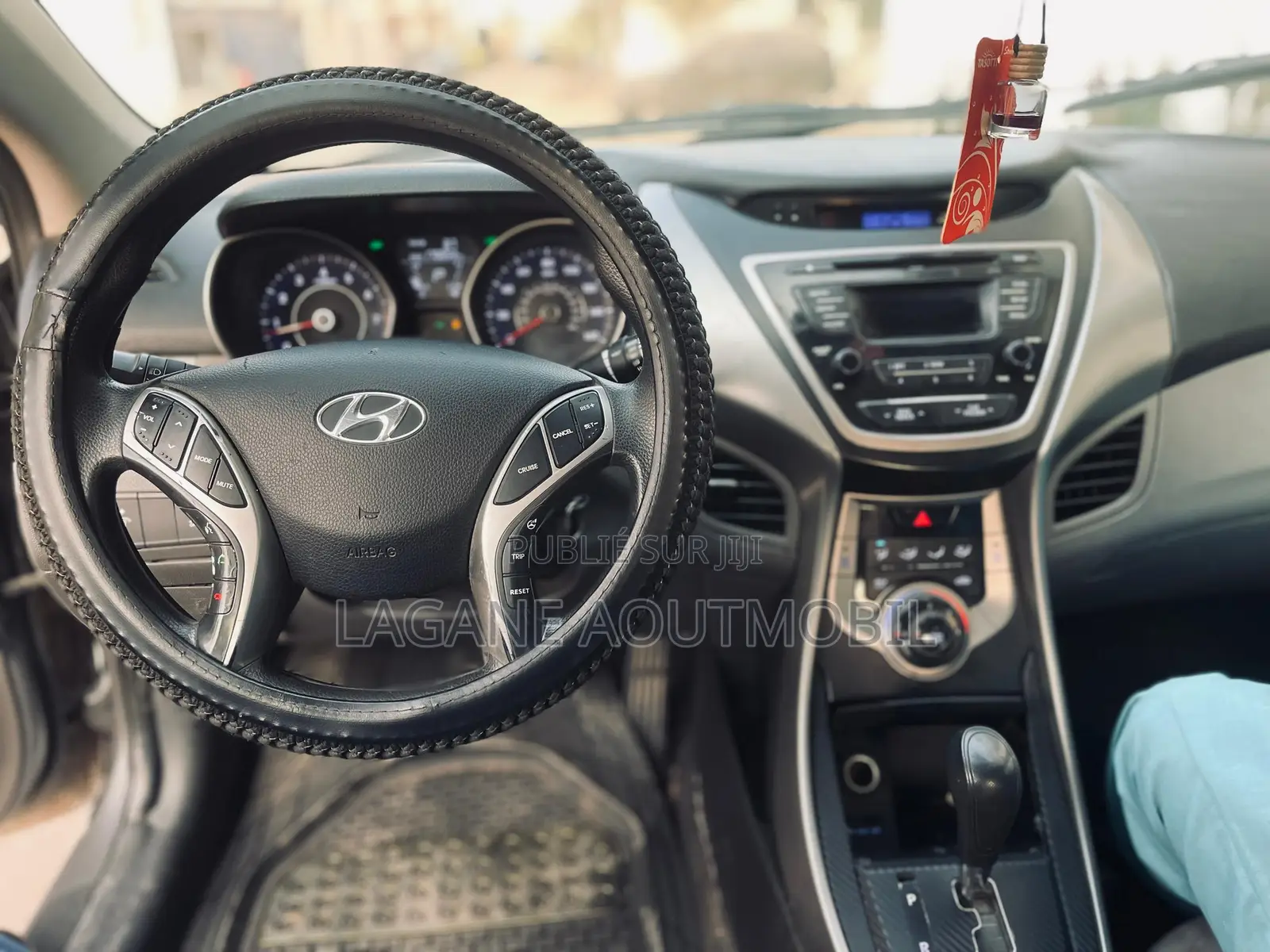 Hyundai Elantra 2010 Gris