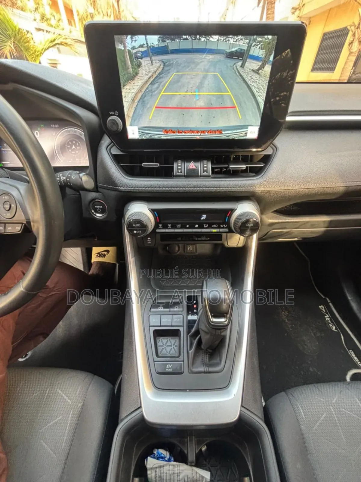 Toyota RAV4 2023 Blanc