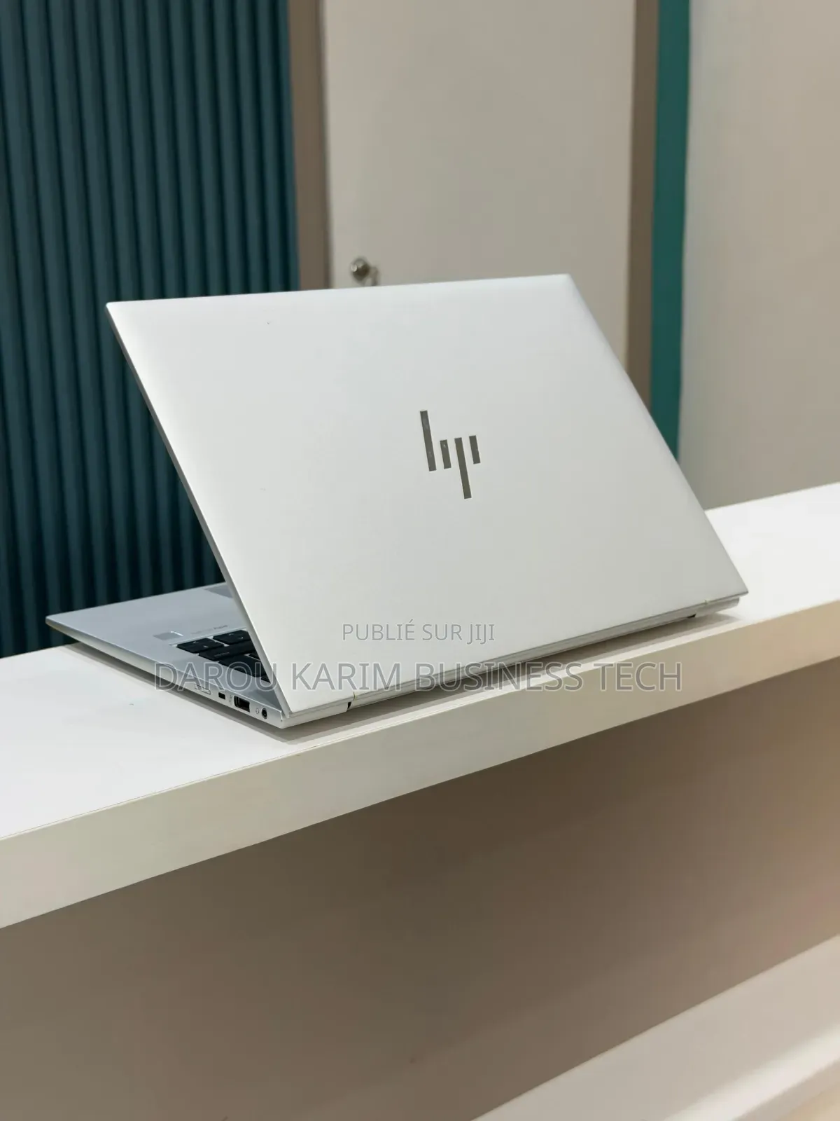 Nouveau HP EliteBook 845 G11 16GB AMD Ryzen 5 SSD 512GB