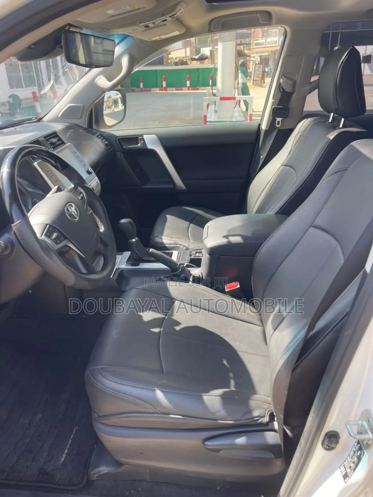 Toyota Land Cruiser Prado 2022 Black