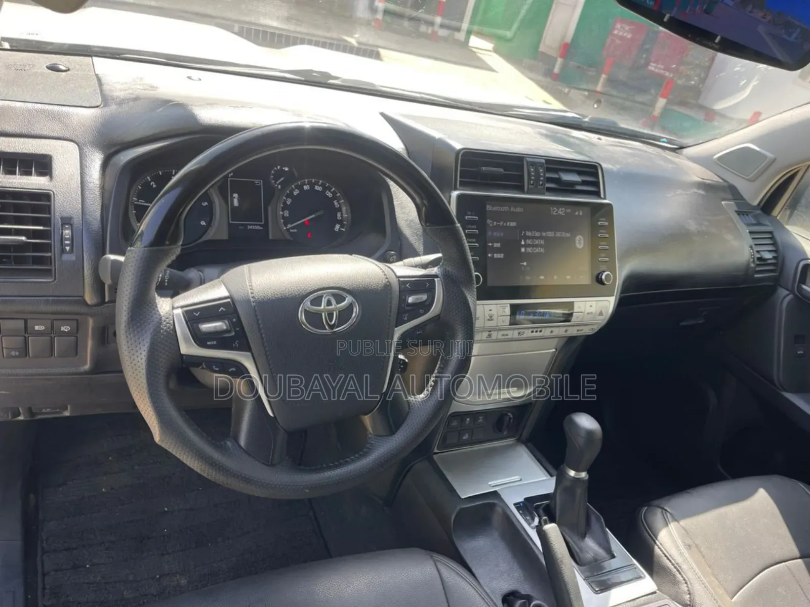 Toyota Land Cruiser Prado 2022 Black