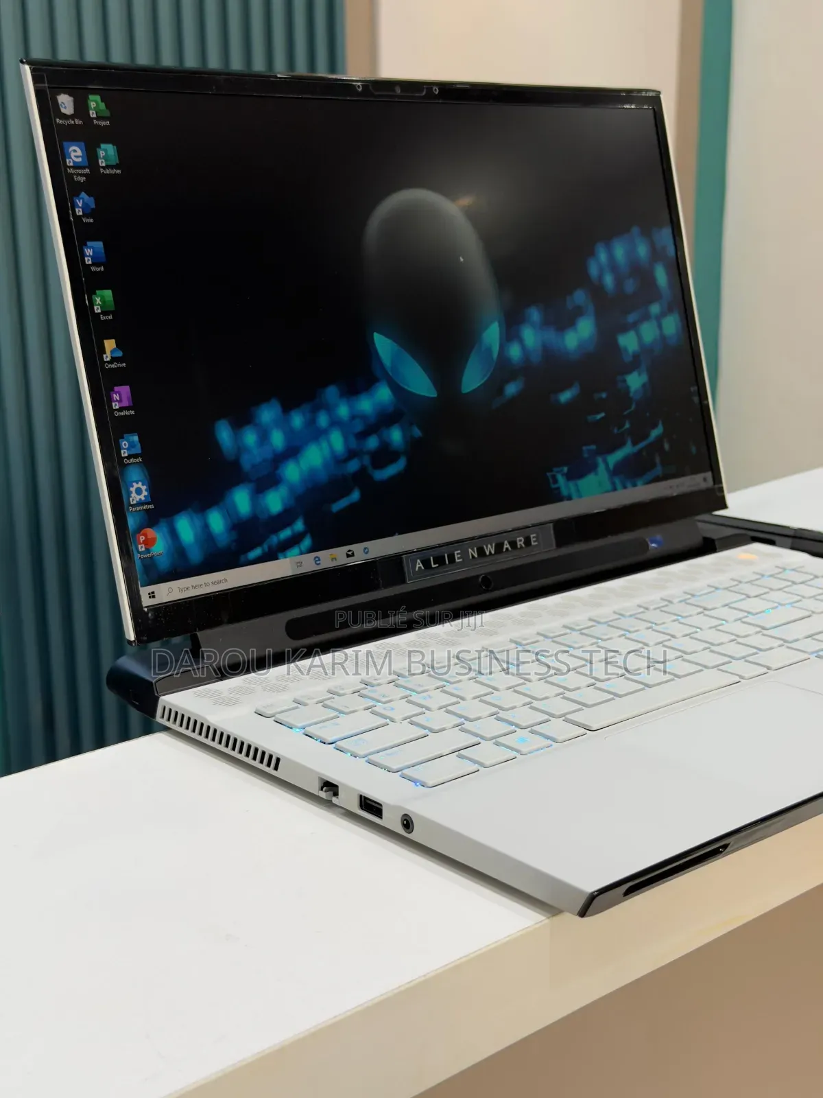 Nouveau Alienware M17x R2 16GB Intel Core I7 SSD 512GB