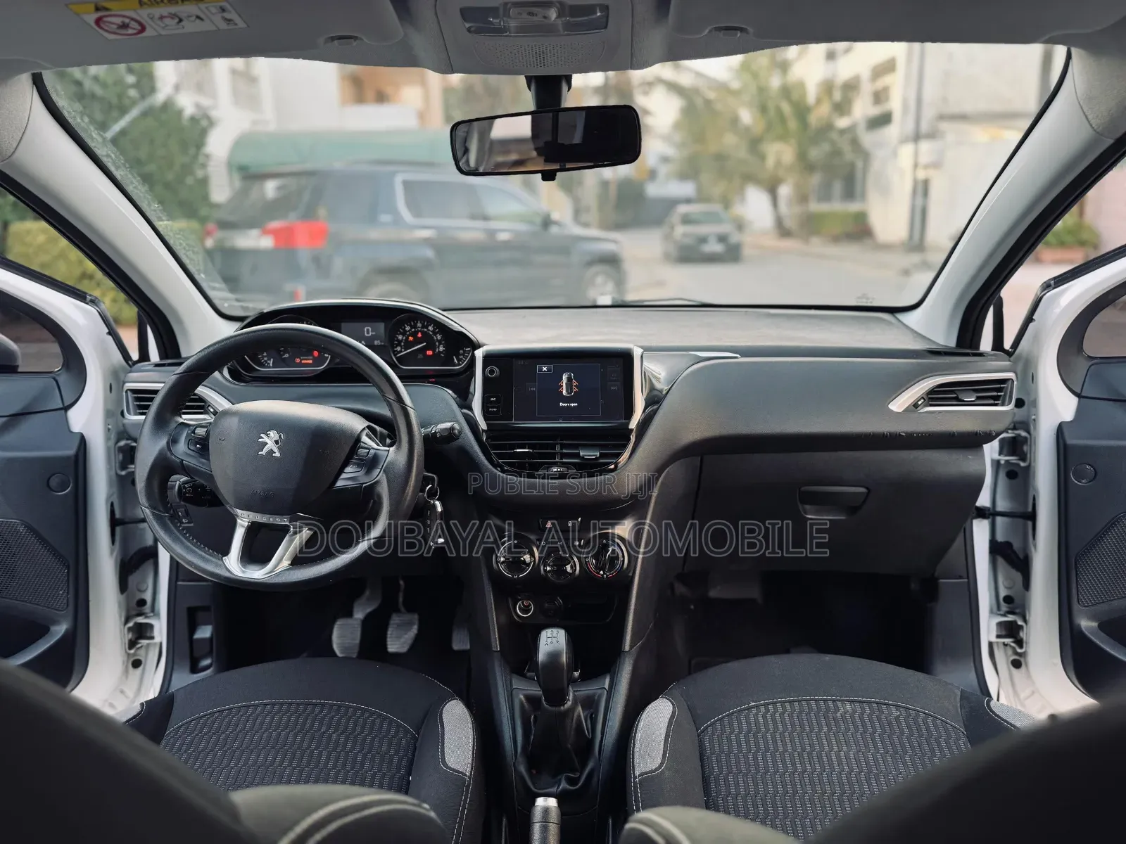 Peugeot 208 2016 Blanc