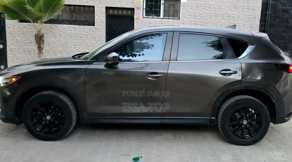 Mazda CX-5 2018 Gris