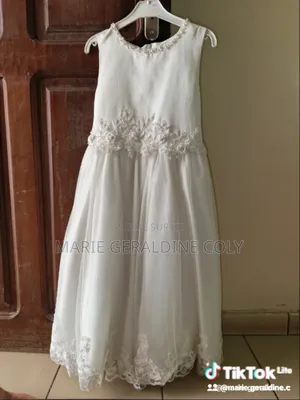 Robe De Communion