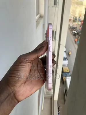 Apple iPhone 15 128 GB Or rose