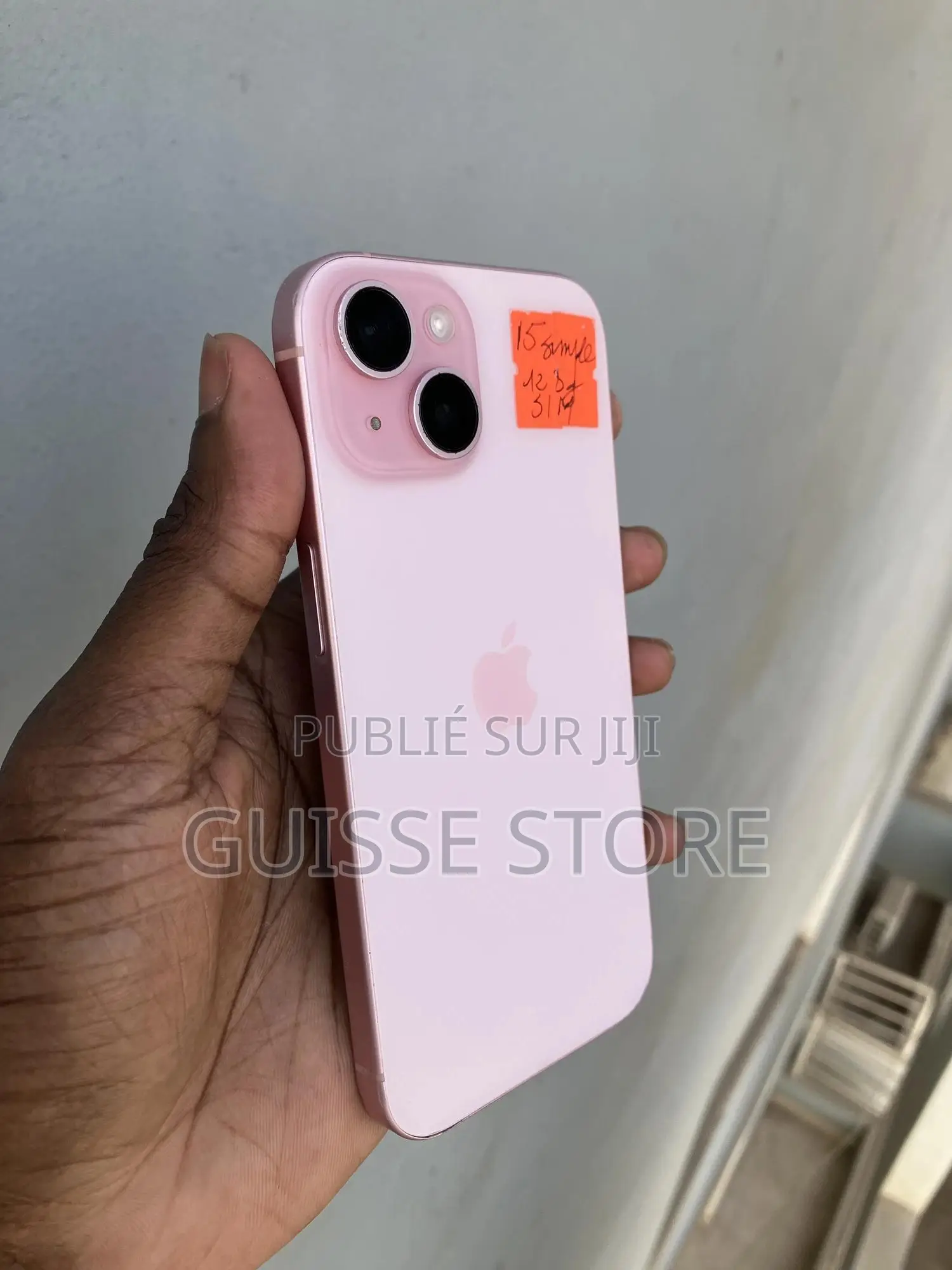 Apple iPhone 15 128 GB Or rose