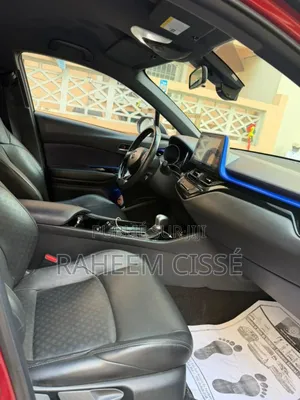 Toyota C-HR LE FWD 2020 Rouge