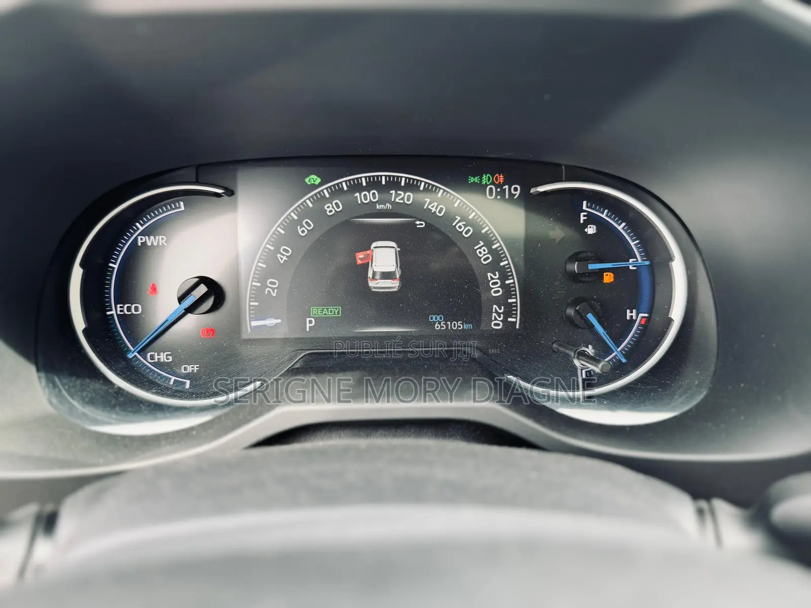 Toyota RAV4 2020 Gris