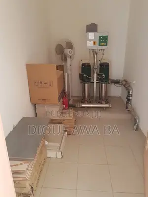 4chbre Appartement dans Location Appartement, Niayes à Louer