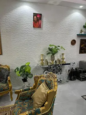 Furnished 5chbre Duplex dans Location Duplex, Niayes à Louer