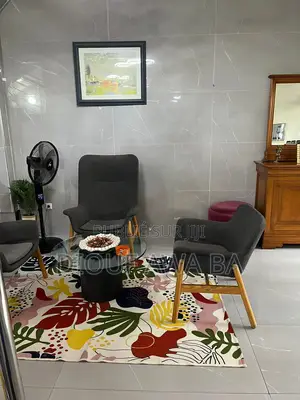 Furnished 5chbre Duplex dans Location Duplex, Niayes à Louer