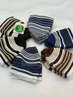 Bonnet Musulman Rayé (Kufi) –