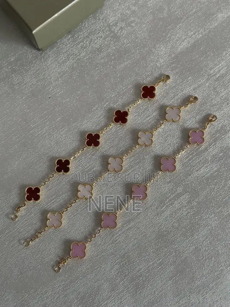Bracelets Van Cleef