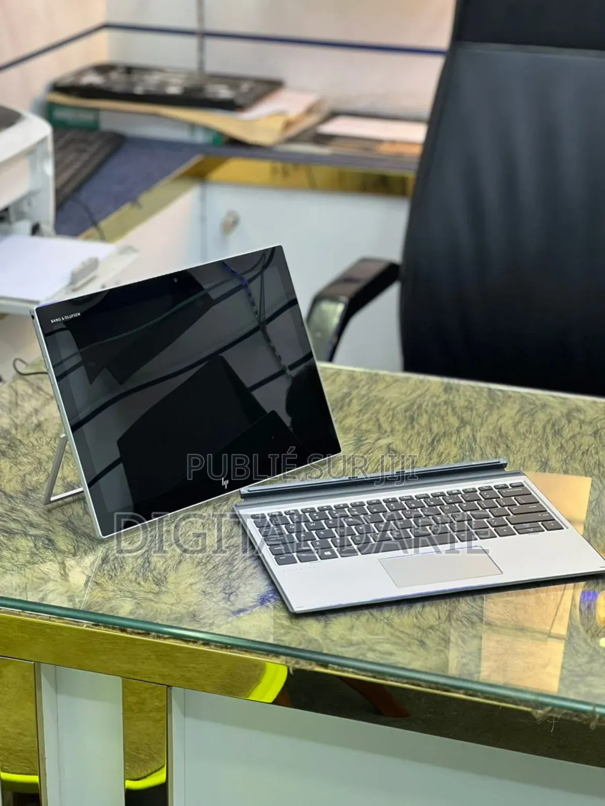 Nouveau Ordinateur Portable HP Elite X2 G8 16GB Intel Core I5 SSD 256GB