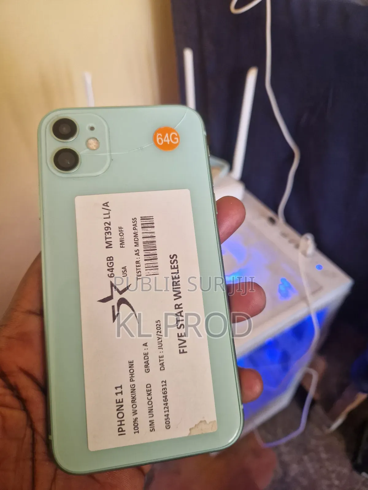 Apple iPhone 11 64 GB Autre